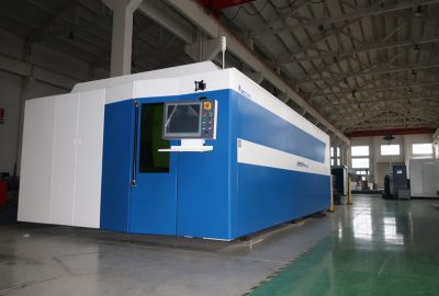 Fabricantes de máquina de corte a laser de fibra Accurl IPG 6KW